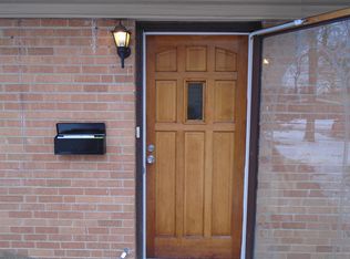 4731 Locust Ave, Glenview, IL 60025