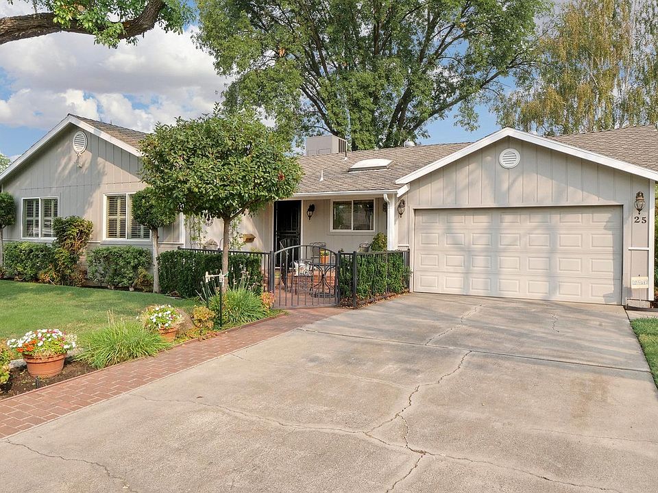 1st image of 25 Nottingham Dr