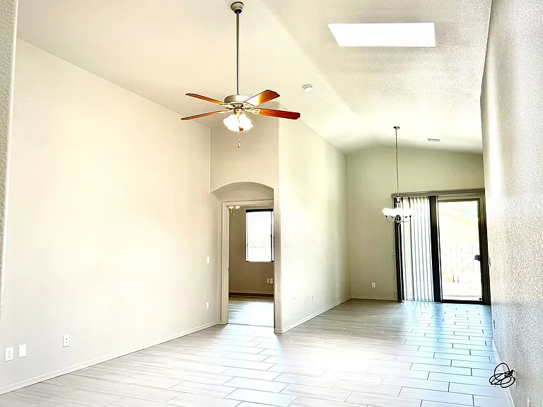 1169 Barnes Dr — Photo 15