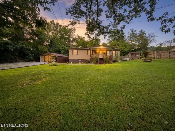 1046 Elk Knob Rd, Pennington Gap, VA 24277