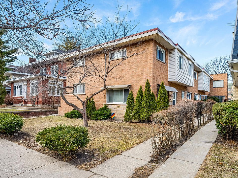1st image of 1414 W Sherwin Ave Unit B