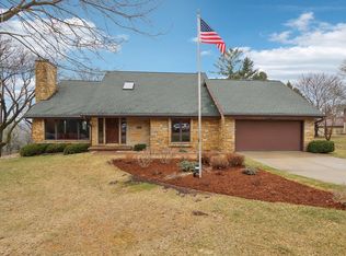 602 Norsk Rdg, Mount Horeb, WI 53572