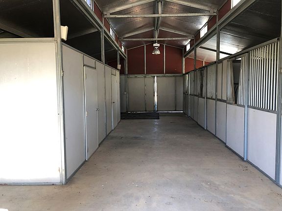 4th image of 1501 County Road 3300