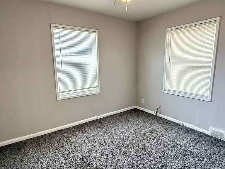9534 Charlotte St #1 — Photo 5