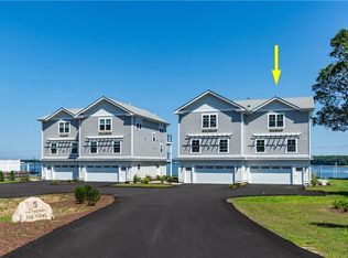 5 Williams St #4, East Greenwich, RI 02818