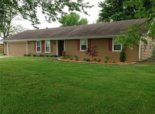 9004 Windmill Rd, Bentonville, AR 72712