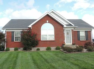 120 Clear Spring Dr, Bardstown, KY 40004