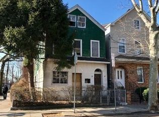 274 New York Ave, Newark, NJ 07105