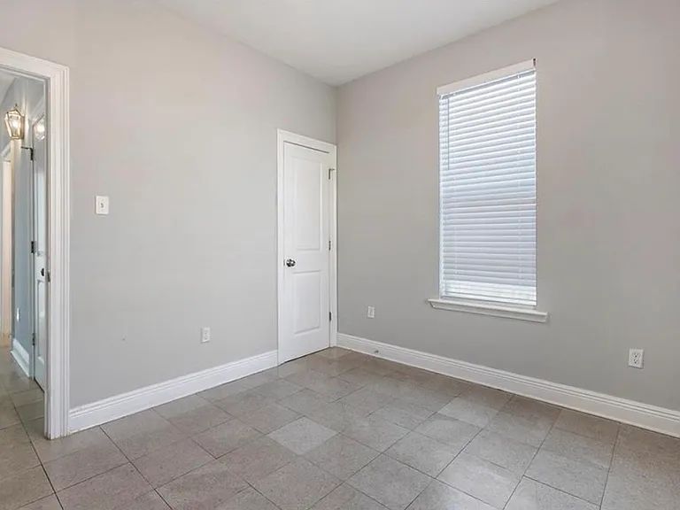 2317 Seminole Pl — Photo 8