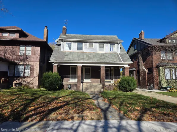 137 Rhode Island St, Highland Park, MI 48203