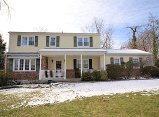 4250 Thistlewood Rd, Hatboro, PA 19040