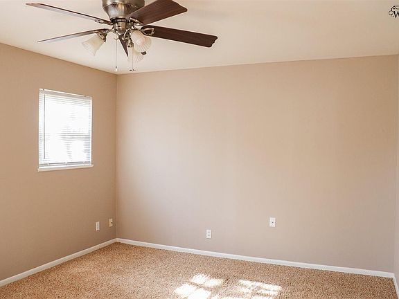 3rd image of 2606 Horseshoe Bnd