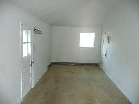 ADDITIONAL ROOM