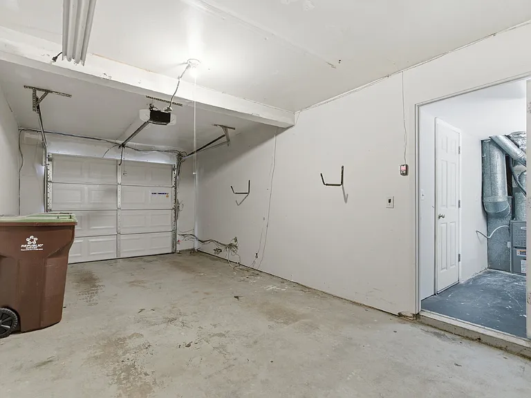 3143 Long Indian Creek Ct — Photo 14