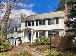 114 Hillside Ave, Newton, MA 02465