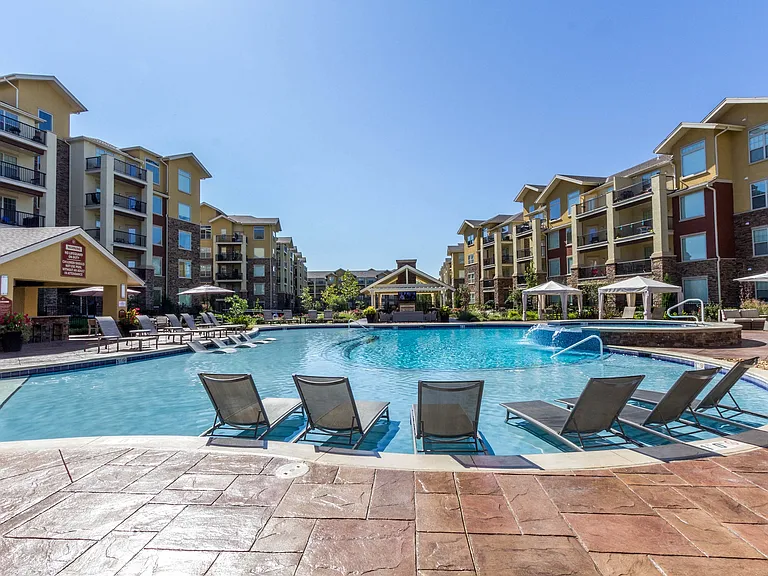 WaterCrest at City Center — Photo 8