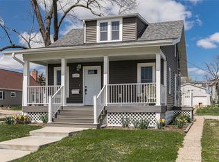 1636 B Ave NW, Cedar Rapids, IA 52405