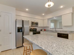 1072 Taylor Rd, Virginia Beach, VA 23464