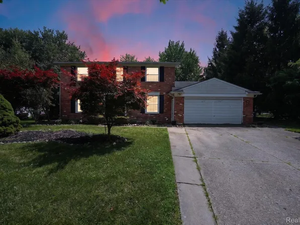 11219 Academy Ct, Plymouth, MI 48170