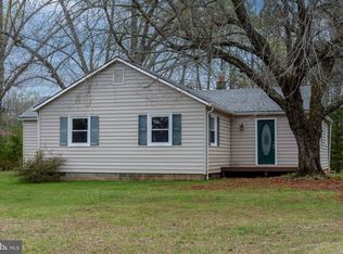 964 Hickory Creek Rd, Louisa, VA 23093