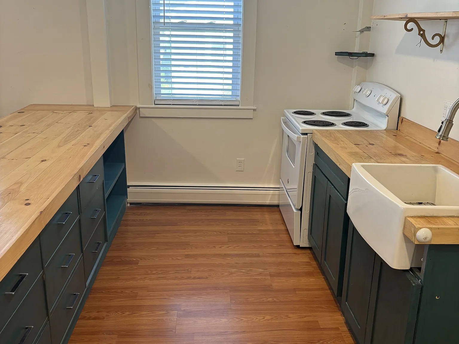 874 Main Street - 1 — Photo 2