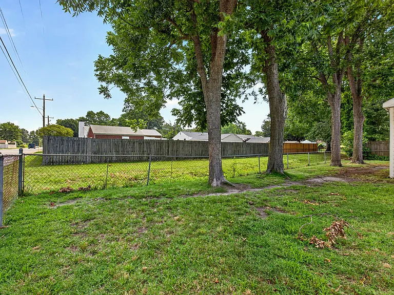 21 Aspenwood Dr — Photo 55