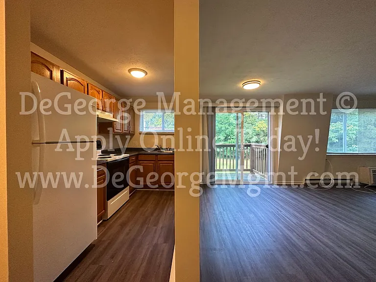 Woodside Court Apartments — Photo 51