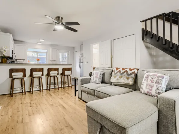4606 S Dillon Ct Unit D, Aurora, CO 80015