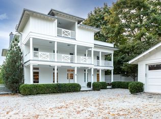 20 W End Ave, Old Greenwich, CT 06870