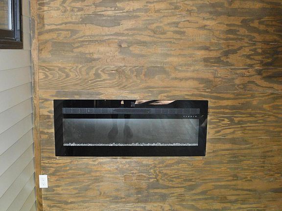4th image of 121 Ledgeview Dr