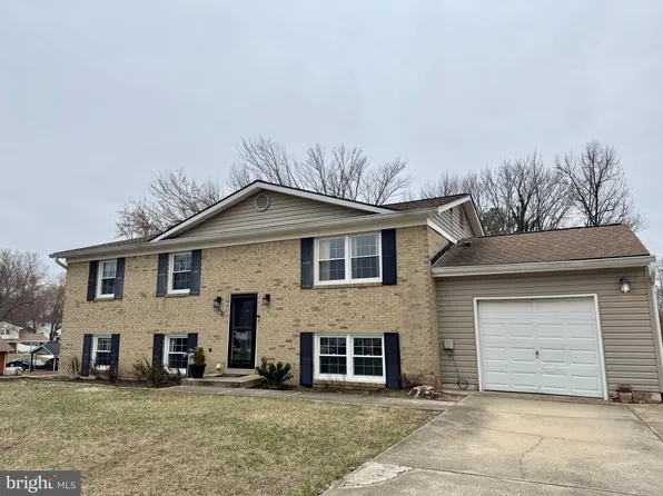 10813 Knoll Ct, Upper Marlboro, MD 20772