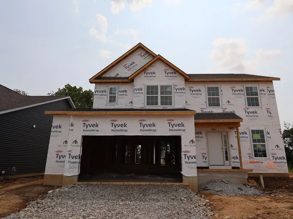 27 Englewood Rd, Commerical Pt, OH 43116