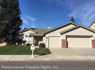 2206 E Everglade Ave, Fresno, CA 93720