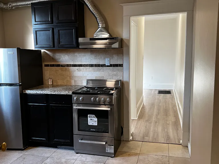 549 Jones Ave #X — Photo 5