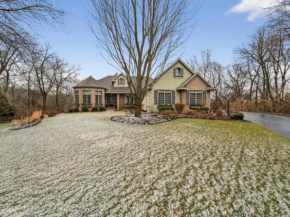 1939 Pine Ridge Drive, Janesville, WI 53545