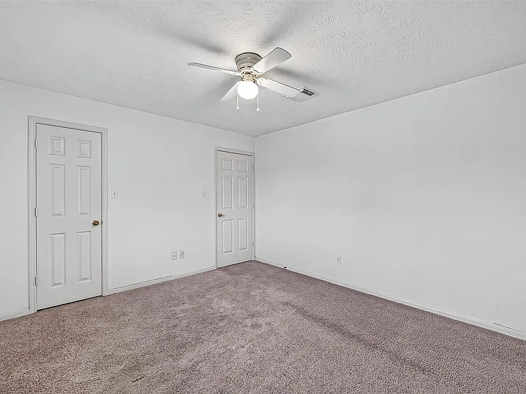 19207 Rebel Yell Dr — Photo 20