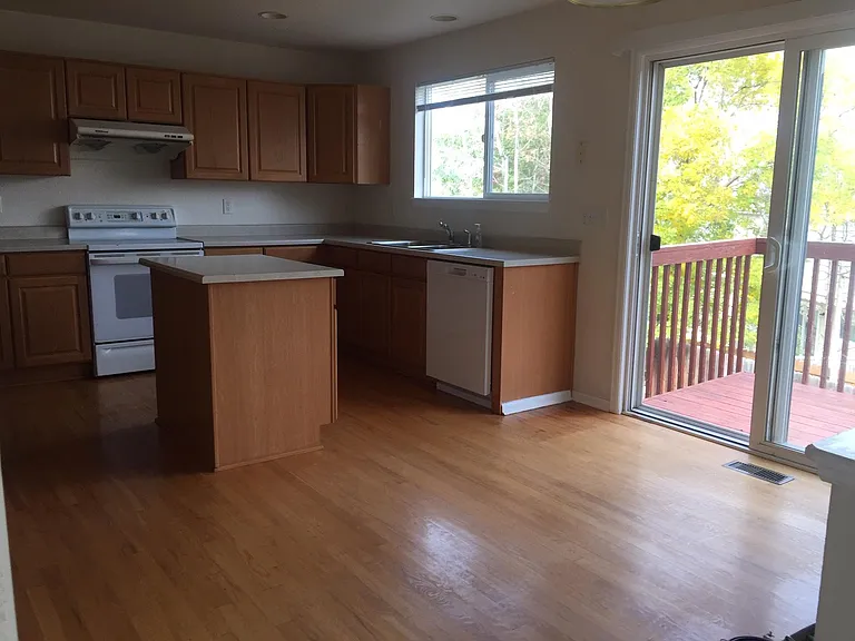 923 Grays Peak Dr — Photo 53