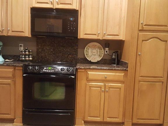 4th image of 107 Crestmont Blvd
