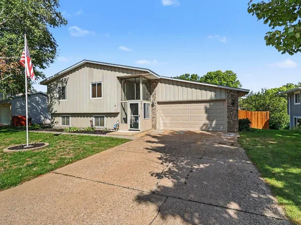 7317 Inwood Ave S, Cottage Grove, MN 55016
