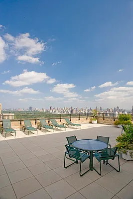 Sold by Marilyn Korn Real Estate | media 20