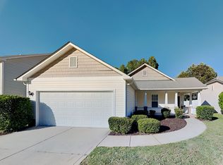 836 Raindrops Rd, Gastonia, NC 28054