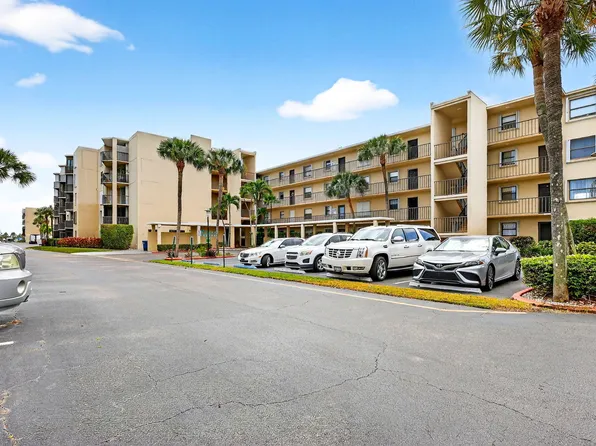 890 N Federal Highway #403, Lantana, FL 33462