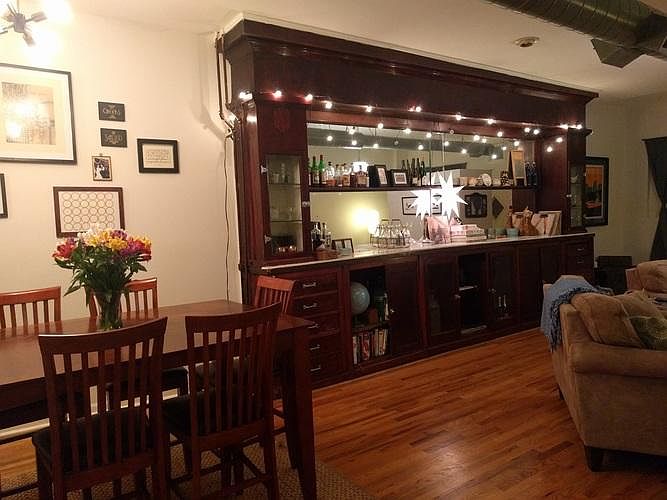 1st image of 847 N Marshfield Ave #1F