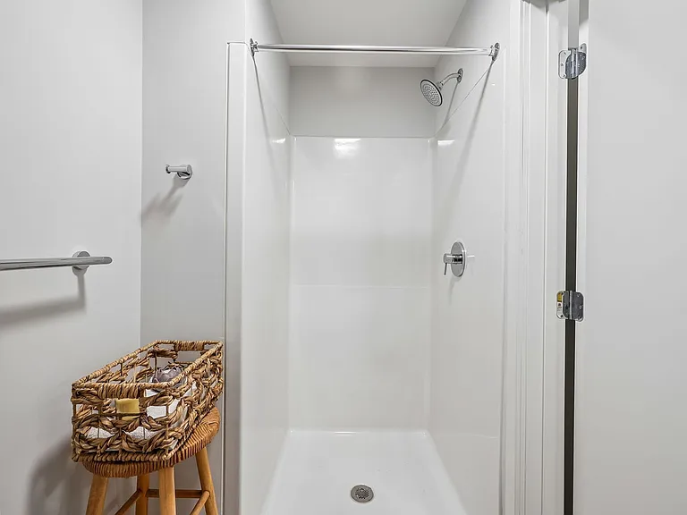 Alvera Apartments — Photo 64
