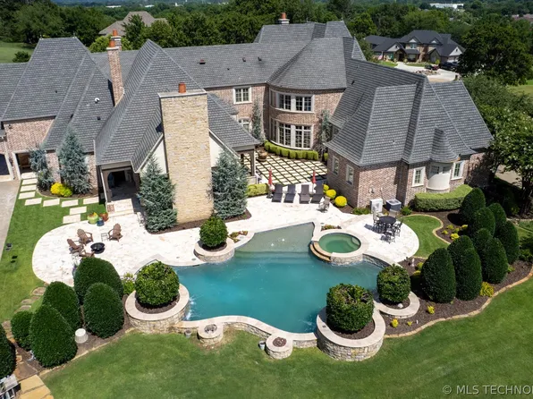 3202 Castle Ct, Durant, OK 74701