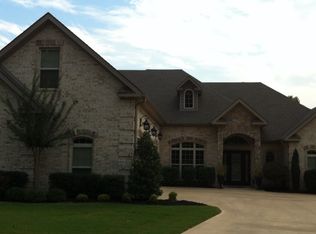 301 Dunwoody Dr, Jonesboro, AR 72404