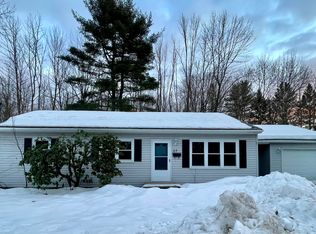 23 Reginald St, Auburn, ME 04210