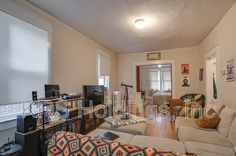 726 W Princess Anne Rd #1 — Photo 15