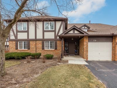 (Undisclosed Address), Willowbrook, IL, 60527