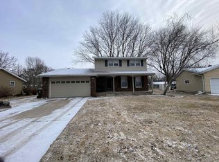 849 Lori Ln, Sun Prairie, WI 53590